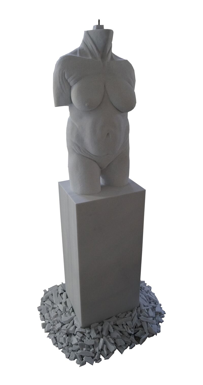 Sophia-Maucher-Tante-Fev-Lasa-Bianco-Nuvolato